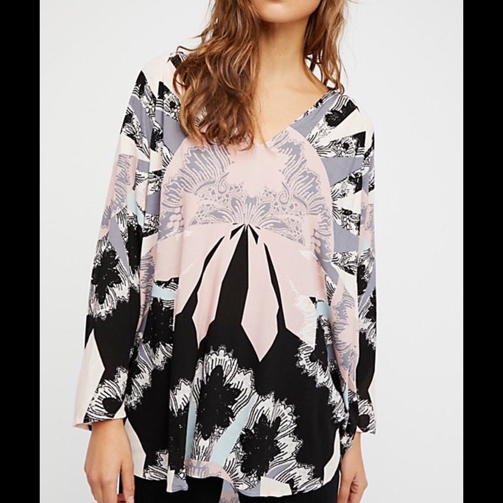 NWT Free People mixed feelings Tunic size XS